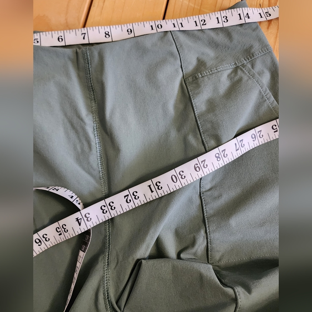 Fabletics Pants Size Large - Picture 6 of 10